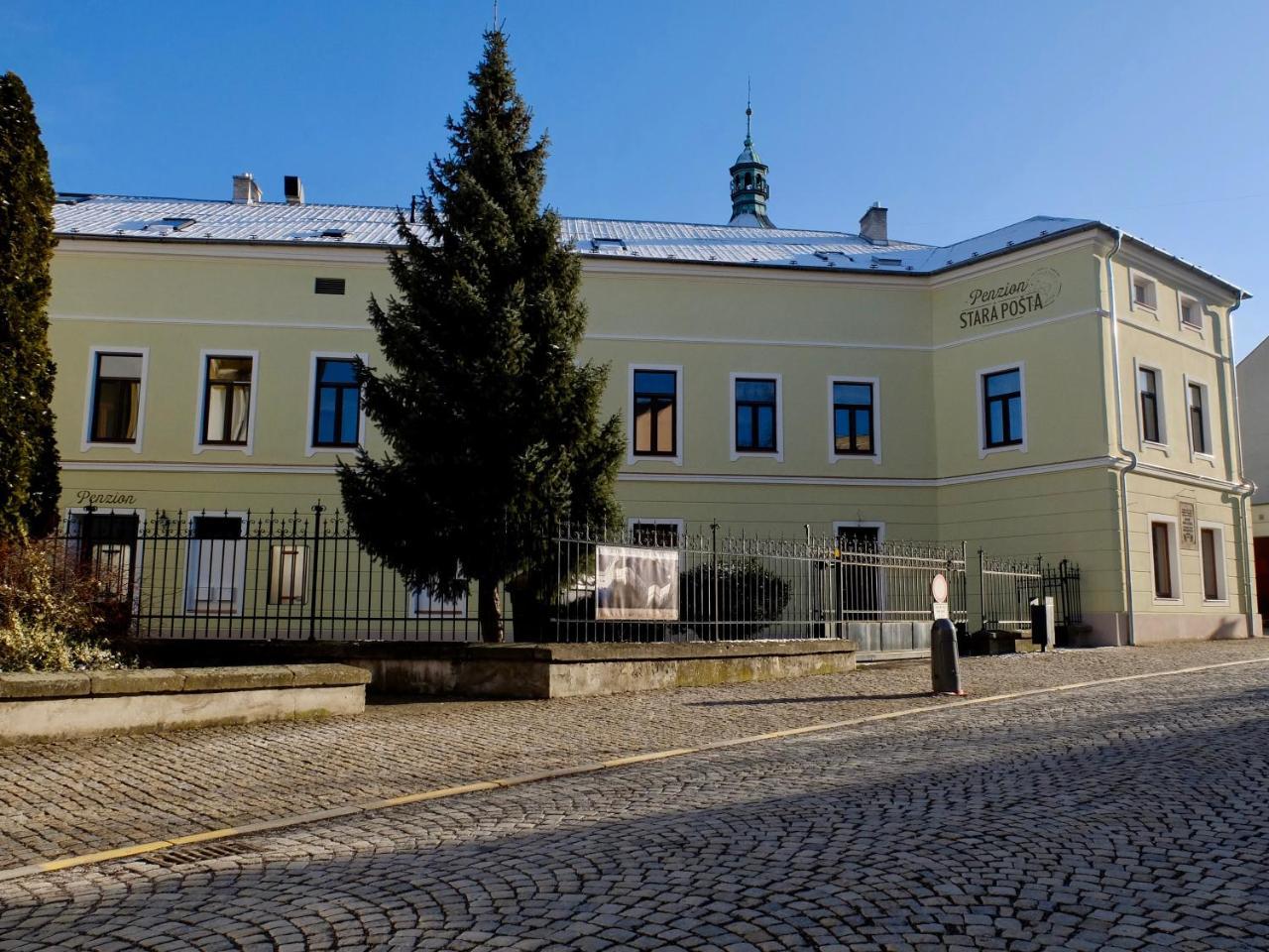Penzion Stara Posta Frydek-Mistek Exterior photo